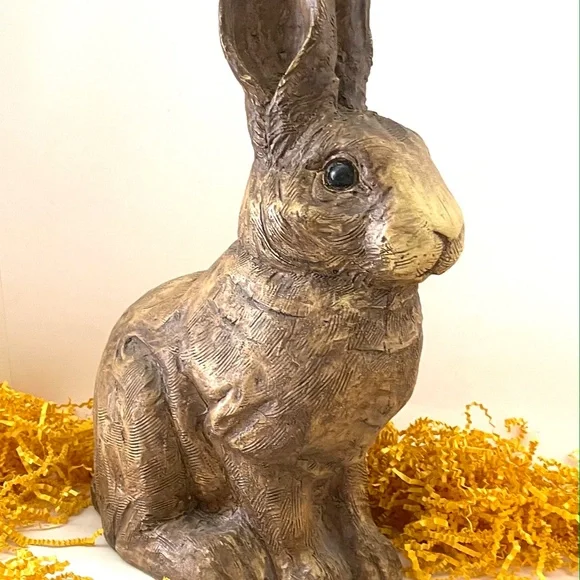 Mama Bunny Decoration. - Picture 5 of 6